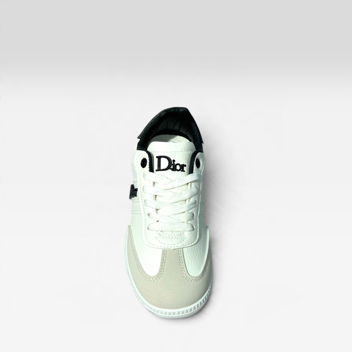 Dior Step